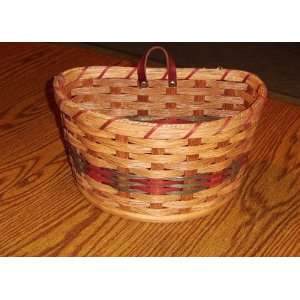   SAME DAY Amish Handmade Medium Hanging Mail Basket IN GREEN AND RED