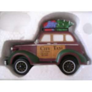   Collection ; City Taxi ; Handpainted Porcelain Accessories #58894