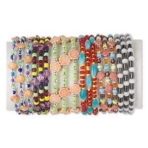 12* Bracelet mix, acrylic and coil memory wire  