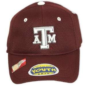 TEXAS A&M AGGIES OFFICIAL NCAA LOGO ONE FIT YOUTH PERFORMANCE HAT CAP 