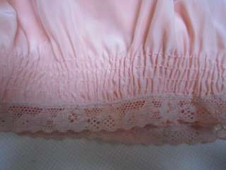 Vintage SILK Bridal Bed Jacket Robe Top for Jeans Antique Lace 