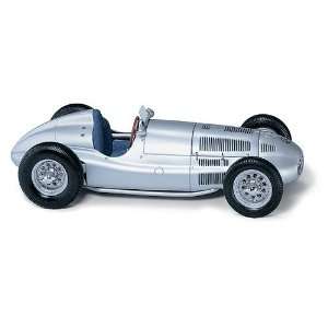  Replicarz CMC018 1939 Mercedes W165 Model Toys & Games
