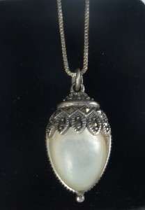 VINTAGE STERLING DOUBLE SIDED MOONSTONE+ONYX MARCASITE ACORN 17 