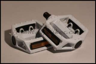 NEW White 9/16 Bike Bicycle Fixie BMX Pedals Pedal Set  