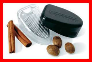 Easily grate and shake your favorite nutmeg, cinnamon, nuts and other 