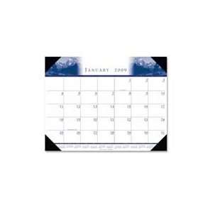   corners are made of simulated cowhide. Desk pad calendar is printed on