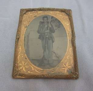 Civil War Tintype Armed Soldier Rifle & Bayonet very young man 1/4 