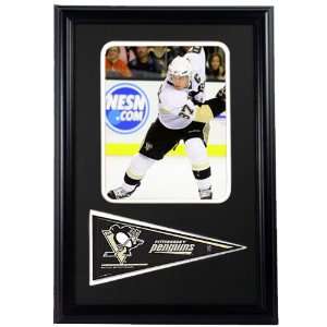 Sidney Crosby 8 x 10 Photograph with Pittsburgh Penguins Team 