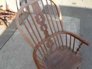 HERE IS A LOVELY EARLY VICTORIAN ASH AND ELM WINDSOR CHAIR MEASURING 