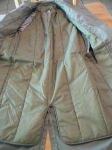 USMC All Weather Coat Double Breasted   32 Regular  