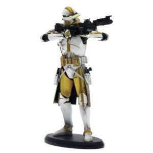 STAR WARS COMMANDER BLY GUNNING DOWN FUGITIVES STATUE ATTAKUS DARK 